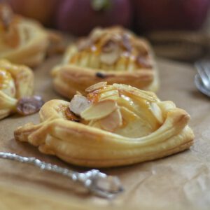 almond puff danish